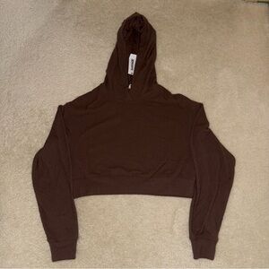 ✨BNWT Garage Brown Cropped Hoodie in a Size M